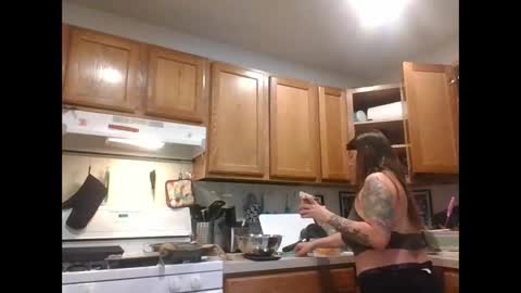 MissMona online show from May 17, 11:01 pm