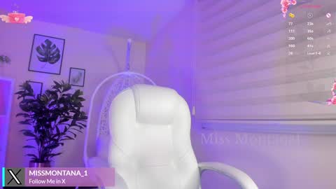 Snapshot of missmontana1 chatting on December 4, 2:31 am Carla online show from December 4, 2:31 am