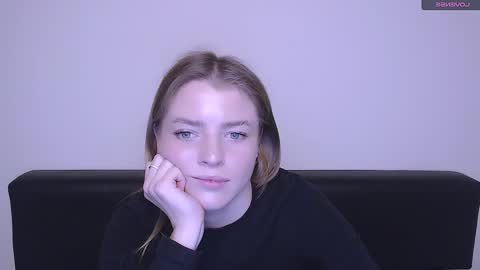 Olivia online show from December 15, 2:05 pm