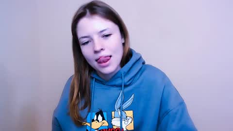 Olivia online show from January 10, 1:20 pm