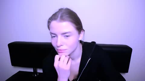 Olivia online show from January 31, 11:46 am