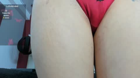 Misspameela  online show from April 1, 5:43 pm