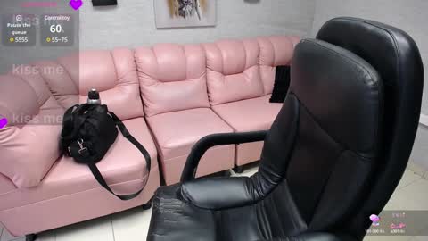 Penelope online show from January 27, 11:54 am