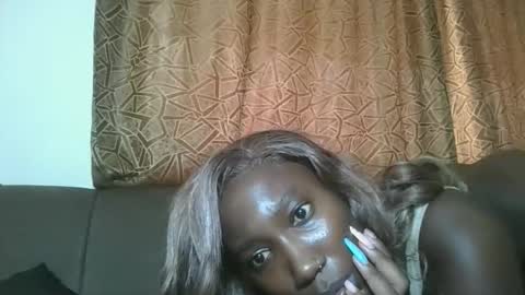 pretty gal online show from February 16, 6:09 am