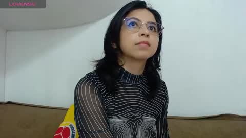 kassandra online show from May 6, 2:33 pm
