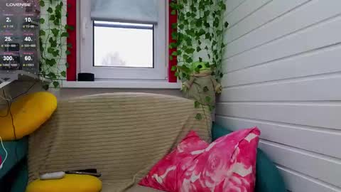 . online show from October 16, 7:53 am