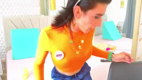 missscarlett__ online show from June 4, 3:07 pm