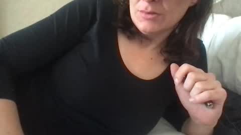 Snapshot of missshutterspeed chatting on February 12, 4:57 pm Wifey online show from February 12, 4:57 pm