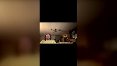 Snapshot of missshutterspeed chatting on February 15, 7:51 am Wifey online show from February 15, 7:51 am