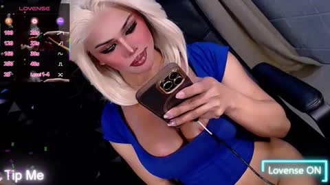 Snapshot of misssophiamalkova chatting on February 13, 2:51 am GODDESS SOPHIA online show from February 13, 2:51 am
