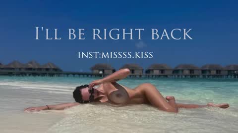 Snapshot of missss_kiss chatting on February 19, 3:16 pm Missss kiss online show from February 19, 3:16 pm