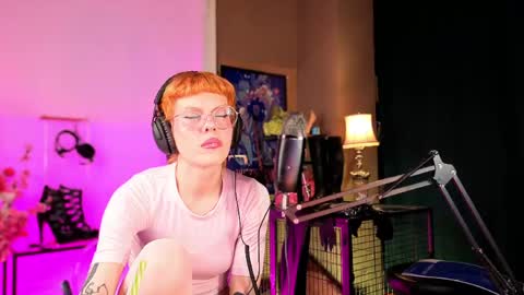 Tacodeluxe online show from May 10, 9:42 pm