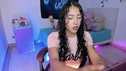 Snapshot of misstexass_ chatting on April 9, 2:22 pm Natalie Texass indepedent model online show from April 9, 2:22 pm
