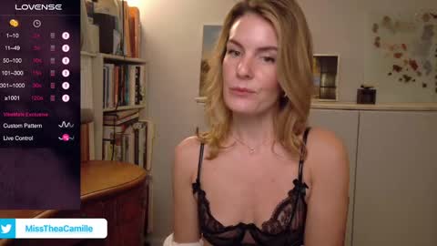 Snapshot of misstheacamille chatting on January 25, 3:09 am MissThea online show from January 25, 3:09 am