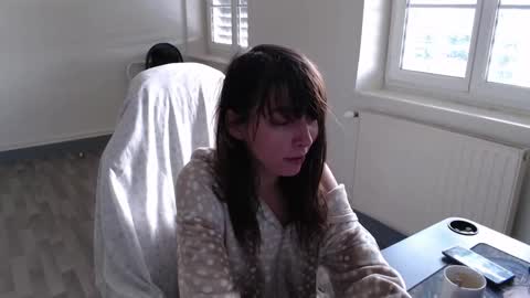 missthon online show from December 4, 10:24 am