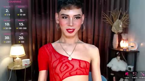 Stella online show from September 17, 7:04 pm