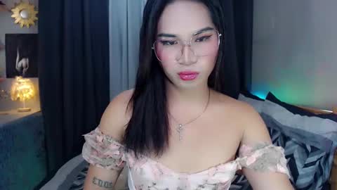 Snapshot of misstrishontop chatting on January 15, 7:59 am misstrishontop online show from January 15, 7:59 am