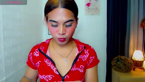 Snapshot of misstrishontop chatting on February 10, 4:04 pm misstrishontop online show from February 10, 4:04 pm