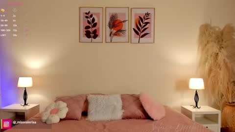 Snapshot of missvaleriaa chatting on February 16, 12:56 pm Valeria Davila online show from February 16, 12:56 pm