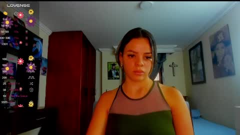missvalery1 online show from May 19, 10:49 pm