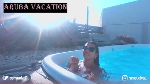 Snapshot of missvalery_1 chatting on May 22, 9:31 pm OF online show from May 22, 9:31 pm