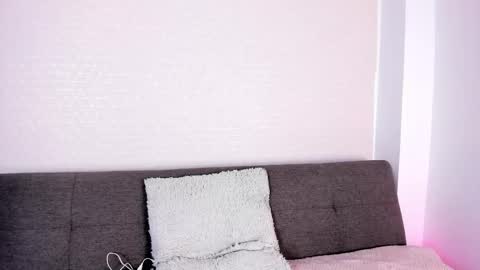 Pau OFmissweetpeach online show from December 1, 8:47 pm