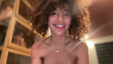 Divine Olga  online show from March 6, 4:09 am