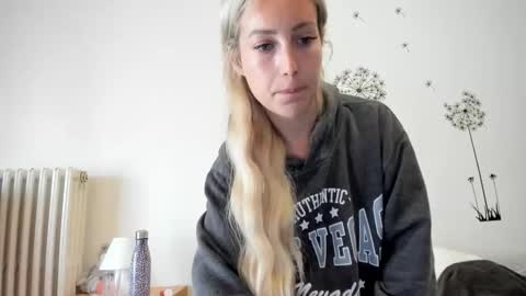 Snapshot of missy_matrix chatting on October 8, 8:45 am Missy matrix online show from October 8, 8:45 am