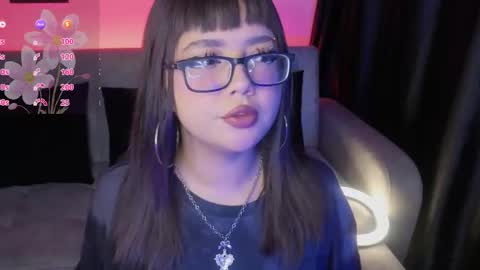 Missy online show from February 1, 6:39 pm