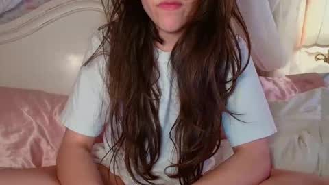 missymacx online show from February 11, 1:10 am