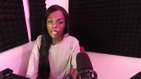 lauren online show from April 5, 3:36 am