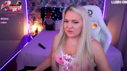 missyymarty online show from December 16, 8:30 am