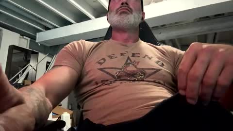 AJ online show from October 17, 2:04 am