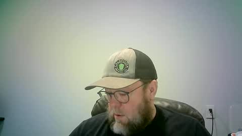 Mr. Happy online show from December 21, 9:22 pm