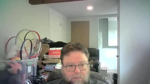 Snapshot of mister_happy567 chatting on May 12, 10:40 pm Mr. Happy online show from May 12, 10:40 pm