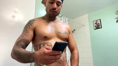 Snapshot of mister_nasty chatting on April 28, 9:58 am mister_nasty online show from April 28, 9:58 am