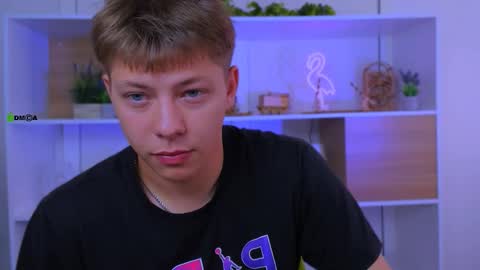 Snapshot of mister_vice chatting on September 14, 8:46 am mister_vice online show from September 14, 8:46 am