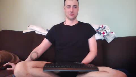 Snapshot of misterenergy9 chatting on September 26, 3:38 pm MisterEnergy online show from September 26, 3:38 pm