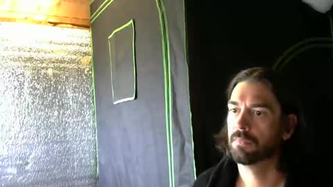 Snapshot of mistergentlemanluke chatting on September 11, 1:11 pm Everything you ever wanted. online show from September 11, 1:11 pm