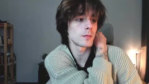 Snapshot of misterhult chatting on December 7, 2:57 pm My name is Anton Bogatyrev online show from December 7, 2:57 pm