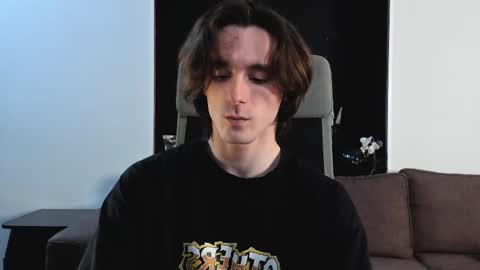 Snapshot of misterhult chatting on February 13, 3:03 pm My name is Anton Bogatyrev online show from February 13, 3:03 pm