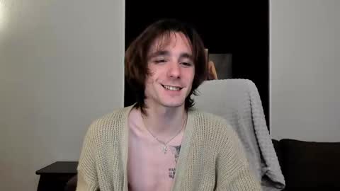 Snapshot of misterhult chatting on February 16, 5:48 pm My name is Anton Bogatyrev online show from February 16, 5:48 pm