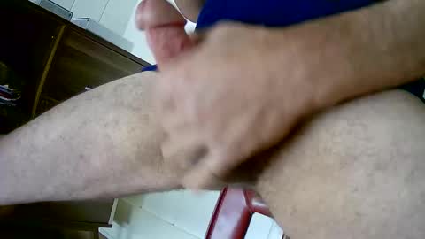 Snapshot of misterrugburn chatting on March 6, 5:42 pm Mister Rug Burn online show from March 6, 5:42 pm