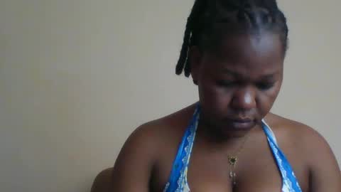 misticmoment online show from June 18, 8:03 am