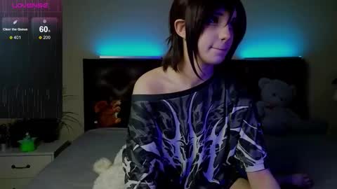 Snapshot of mistikcat chatting on February 7, 2:54 pm mistikcat online show from February 7, 2:54 pm