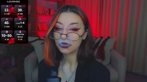 Marcelline online show from March 13, 9:38 am