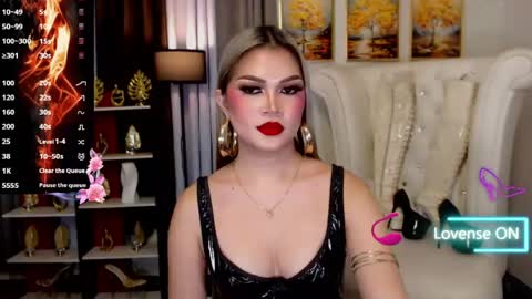 mistressathenna online show from May 16, 7:56 pm