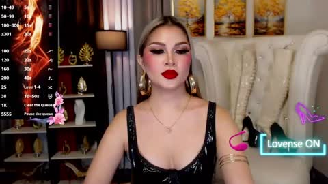 mistressathenna online show from May 16, 8:18 pm