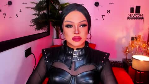 Snapshot of mistressivorykat chatting on March 12, 10:38 pm Call me MISS JAS online show from March 12, 10:38 pm