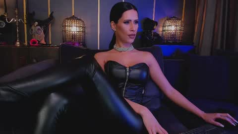 Snapshot of mistresslexa chatting on January 18, 1:41 am MIstress Lexa online show from January 18, 1:41 am